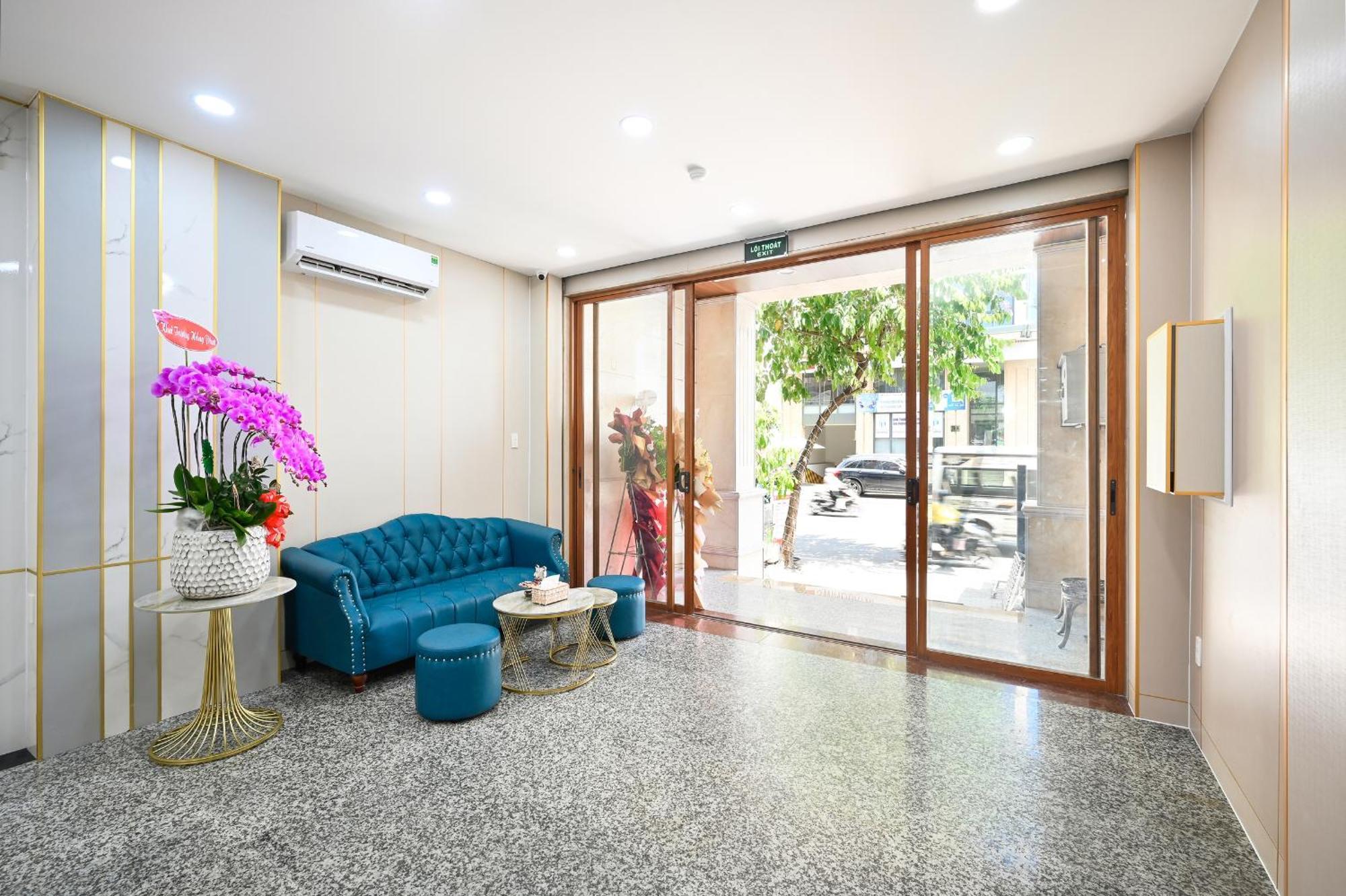 Sunrise Airport Hotel Ho Chi Minh City Exterior photo