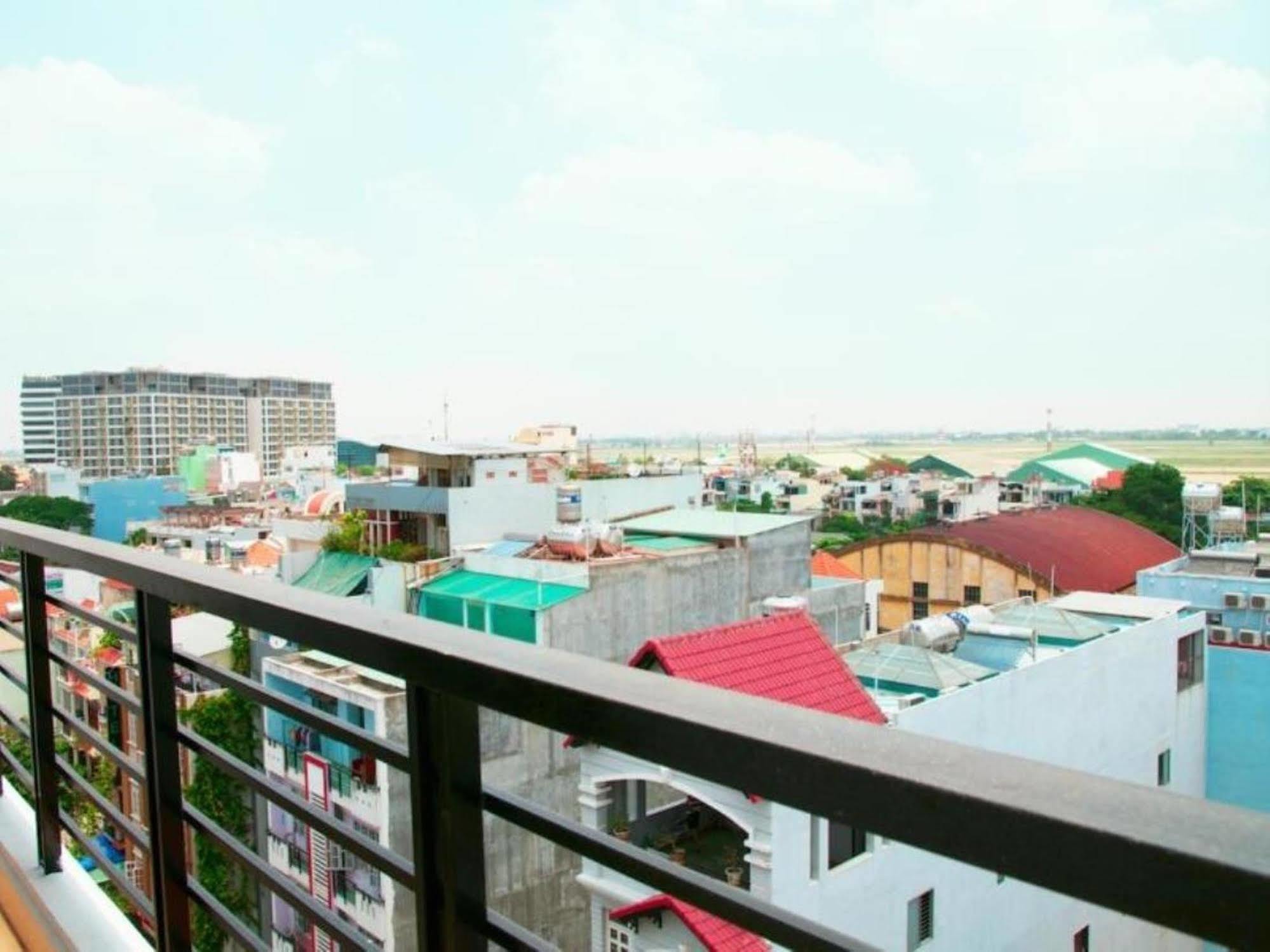 Sunrise Airport Hotel Ho Chi Minh City Exterior photo